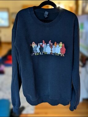 Black Women's Crewneck Sweatshirt with Colorful Chicken Graphic